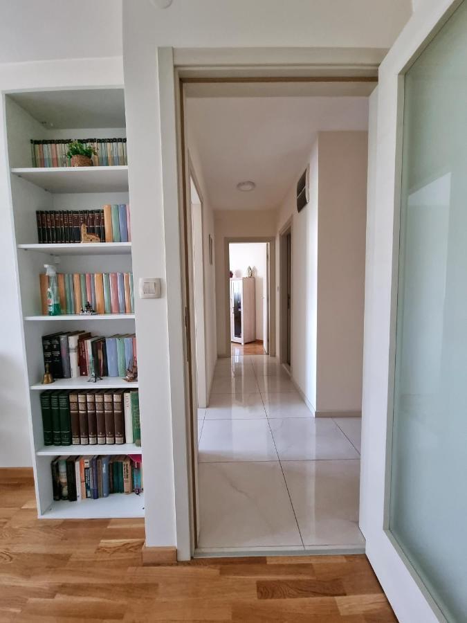 Riverside Apartment Podgorica Bagian luar foto